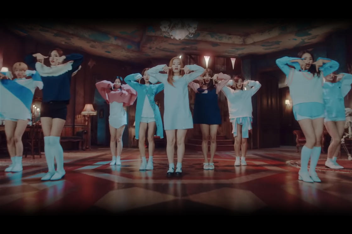 Kpop Girl Group Twice Hits Record Of 500 Million Views On Youtube