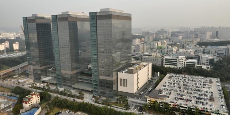 Samsung strategy and innovation center