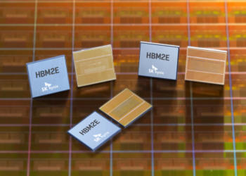 SK Hynix's fastest high-performance DRAM solution HBM2E.