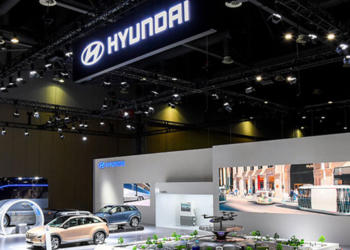 Hyundai Motor Group showcases hydrogen and mobility solutions at the first H2Mobility + Energy Show in Seoul.