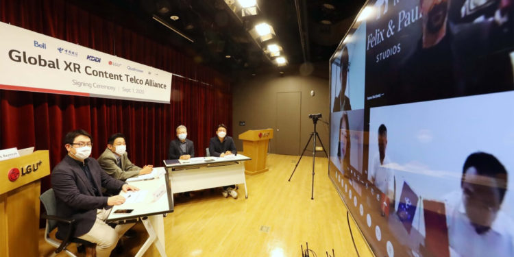 LG Uplus forms an 5G extended reality (XR) alliance named “Global XR Content Telco Alliance” to develop augmented and virtual reality content.