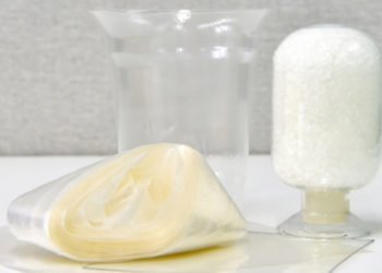 LG Chem develops the world's first biodegradable material entirely made of waste glycerol and corn-based glucose as an alternative to plastic.
