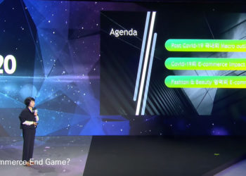 During COMEUP 2020 's third day, Yeon Hee delivered a speech entitled “e-Commerce End Game?” looing into how COVID-19 influenced the e-commerce industry,