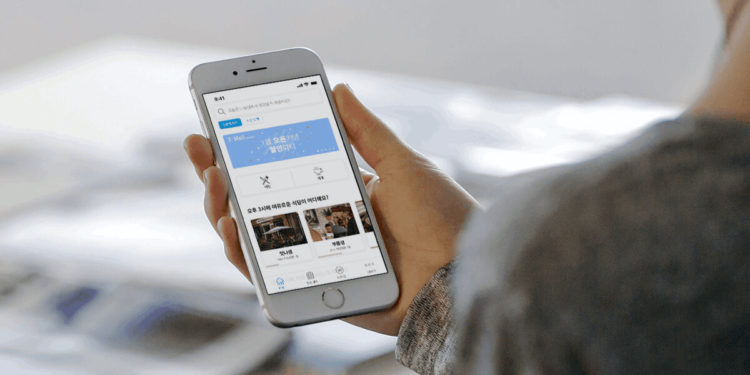 YCONS Lab saves students from long queues with “Yammi” food reservation app, minimizing wasted time.