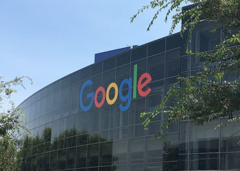 South Korea 's Ministry of Science and ICT subjects Google 's service blackout under the new Netflix Law, which enforces responsibility and accountability on content providers for their service failures.