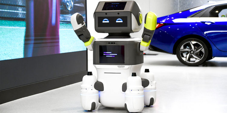 Hyundai Motor Group launches AI-powered, autonomous robot ‘DAL-e’ for automated customer service and marketing assistance amid the COVID-19 pandemic. / photo courtesy of Hyundai Motor