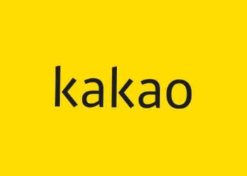 Kakao showcases Kakao Work and KakaoTalk wallet for improved and specialized digital work services amid non-face-to-face transactions.