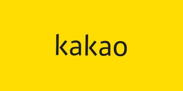 Kakao showcases Kakao Work and KakaoTalk wallet for improved and specialized digital work services amid non-face-to-face transactions.