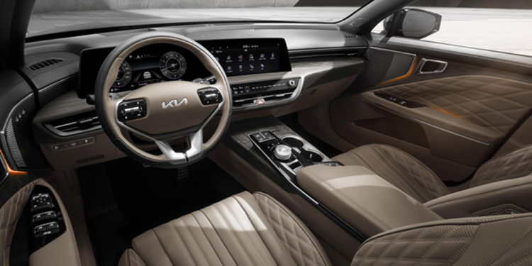 Kia k8 interior