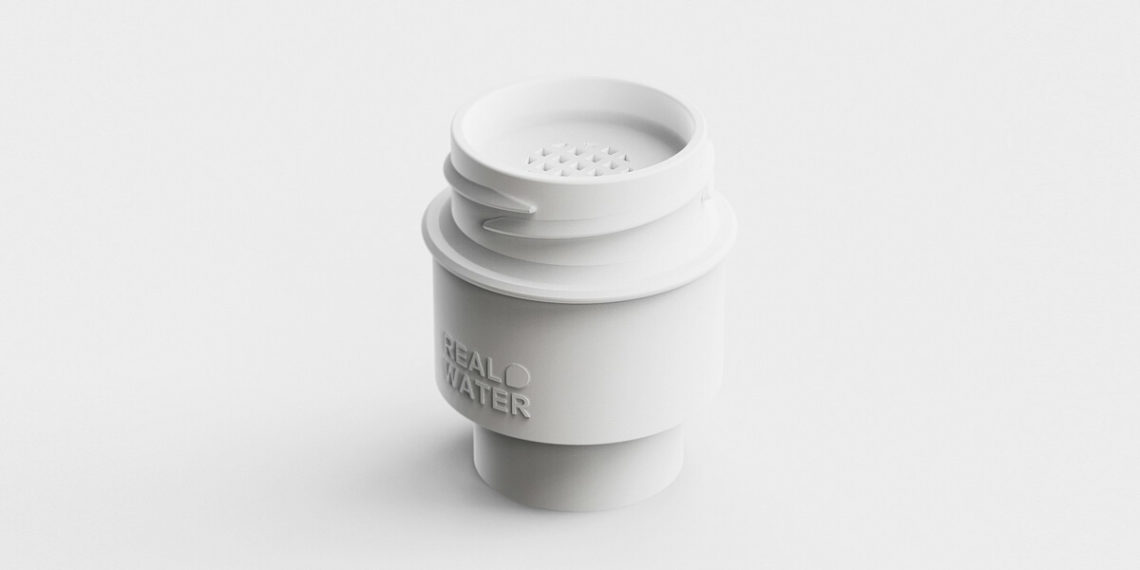 Korean startup Real Water creates a bottle cap that could filter out microplastics from bottled water to reduce synthetic polymer contamination. / photo courtesy of Real Water