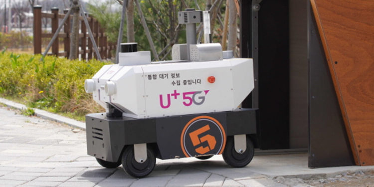 LG Uplus joins Jeonju City to launch and manage self-driving, 5G-connected ‘environment management robots’ that monitor and collect air quality data. / photo courtesy of LG Uplus