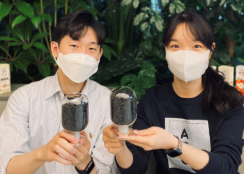 SK Global Chemical collaborates with Jushin Trading, Maeil Dairies, and Tetra Pak Korea to develop South Korea’s first aseptic packaging circulation system.