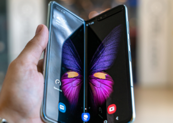 As Xiaomi takes centre stage, Samsung pins hope on BTS to sell foldable phones