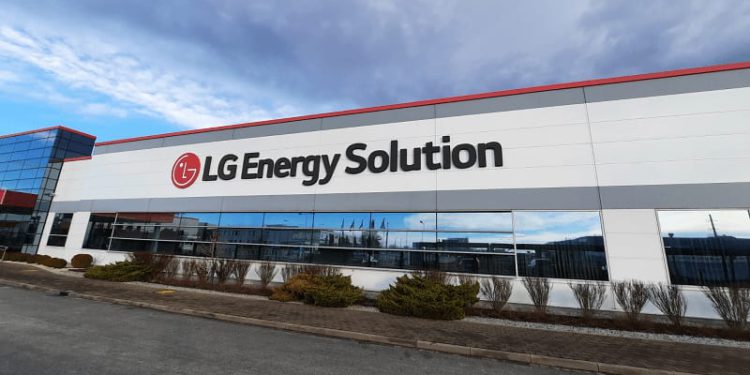 LG Energy Solution signs battery materials deal with Australian Mines Ltd