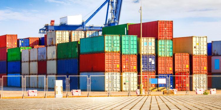 South Korea’s technology exports fall, creating a trade deficit of $4.3 billion