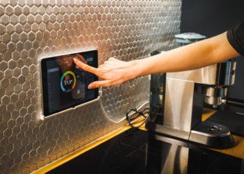 Government and Korean Tech Giants Join Hands to Launch Intelligent Home Initiative