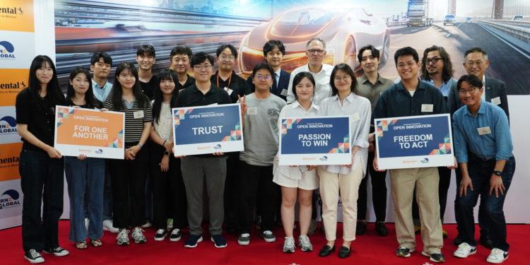 Award ceremony for excellent startups at the Open Innovation (Image courtesy of Continental Korea)