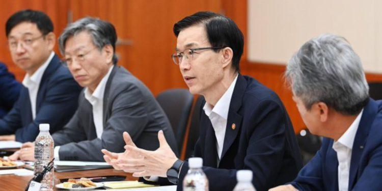 Newly Appointed Minister Pledges to Boost EV Sector, Kickstart Export Surge