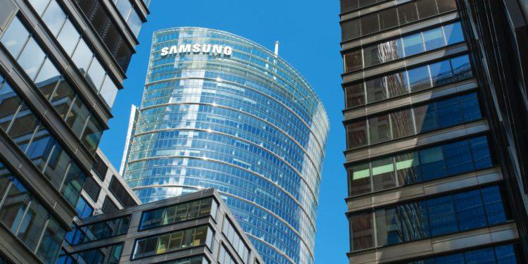 Samsung Secures $752 Million Contract with Naver for Mach-1 AI Accelerator Chips