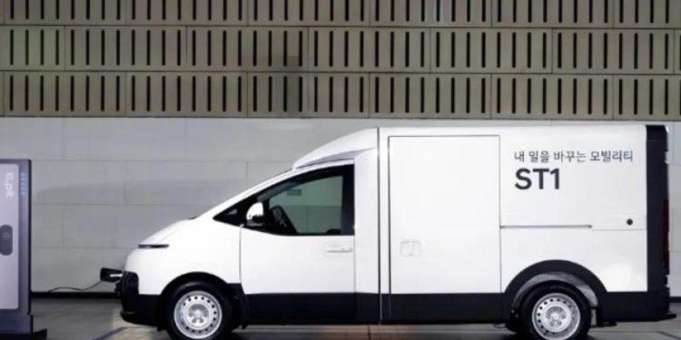 Hyundai Unveils ST1: Electric Work Vans with Futuristic Design
