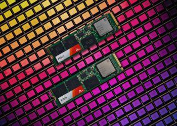 SK Hynix Unveils High-Speed PCB01 SSD for AI PCs