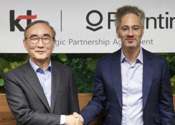 KT Expands AI Initiatives with Palantir Partnership, Eyes U.S. Growth