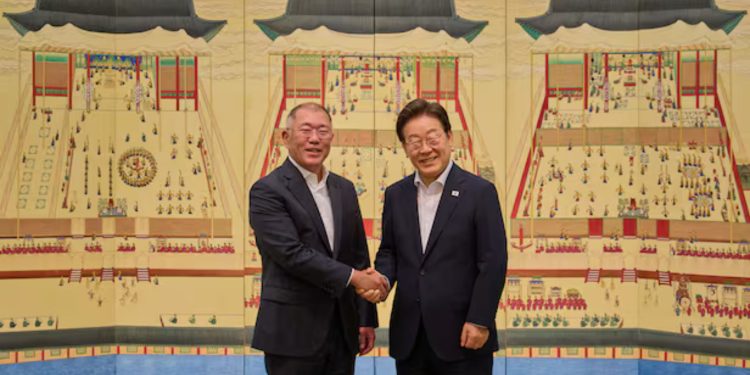 ‘One Team’ Strategy: Lee Meets Hyundai, LG Leaders to Tackle Trade and Investment