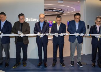 KT and Microsoft Open Enterprise Innovation Hub in Seoul