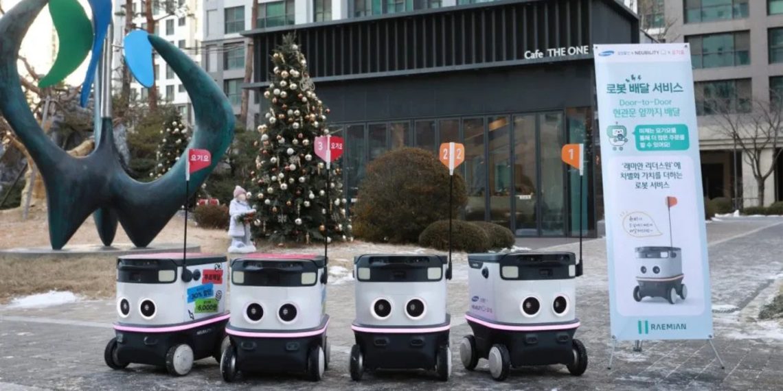 Samsung C&T scales up robot food delivery in Seoul apartment complexes